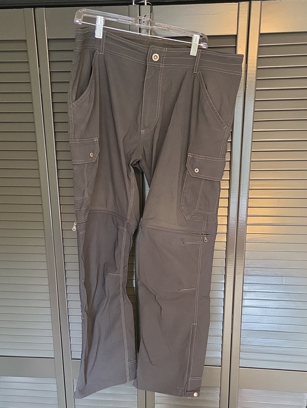 Men's Cargo Pants — Dark Gray Utility Style